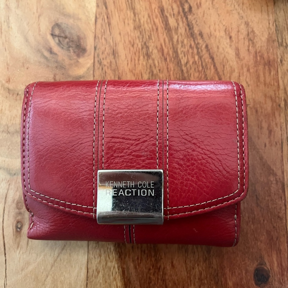 Red wallet